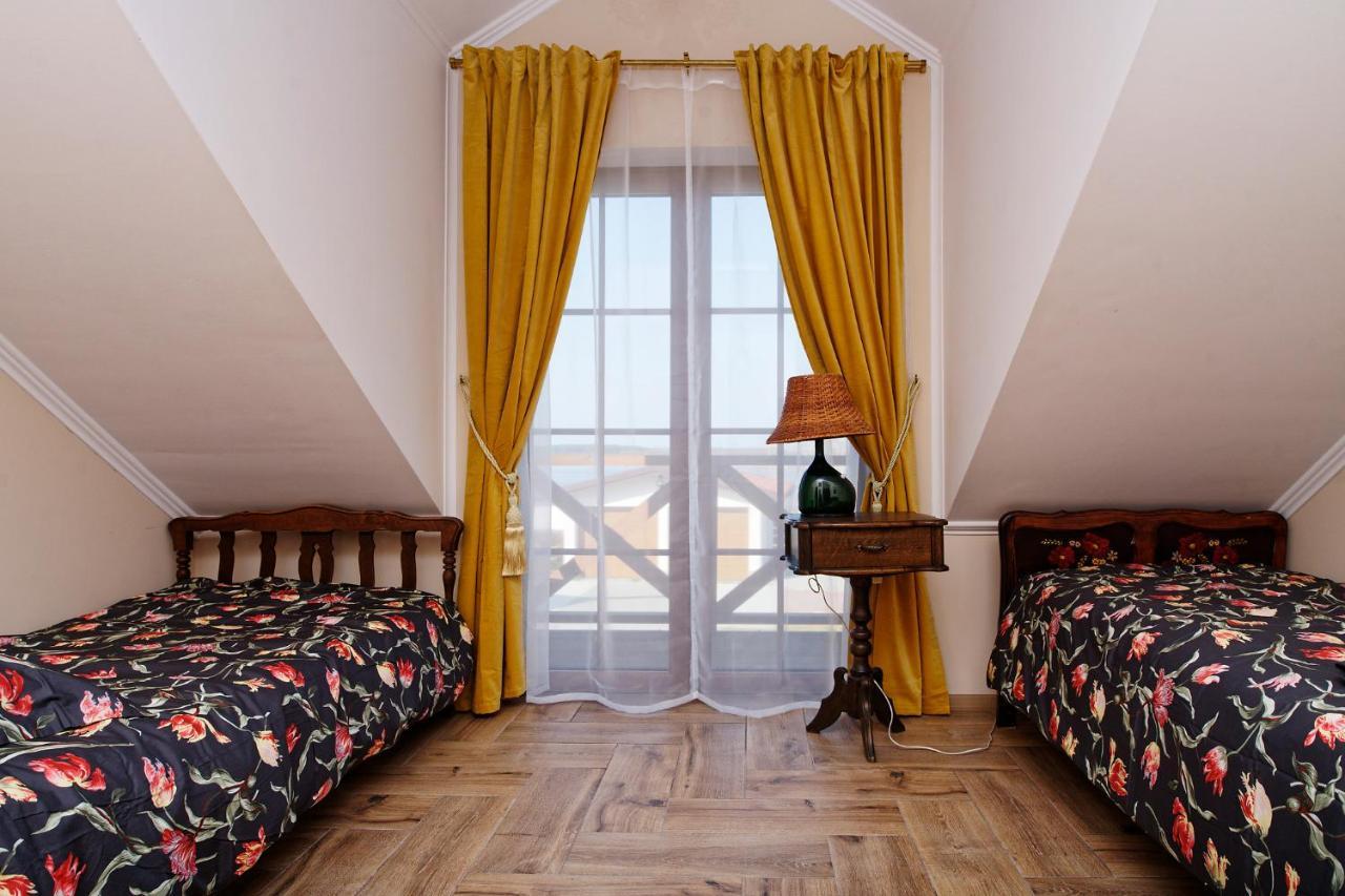 Czapla Stare Sady Bed & Breakfast มิโคไวกี ภายนอก รูปภาพ