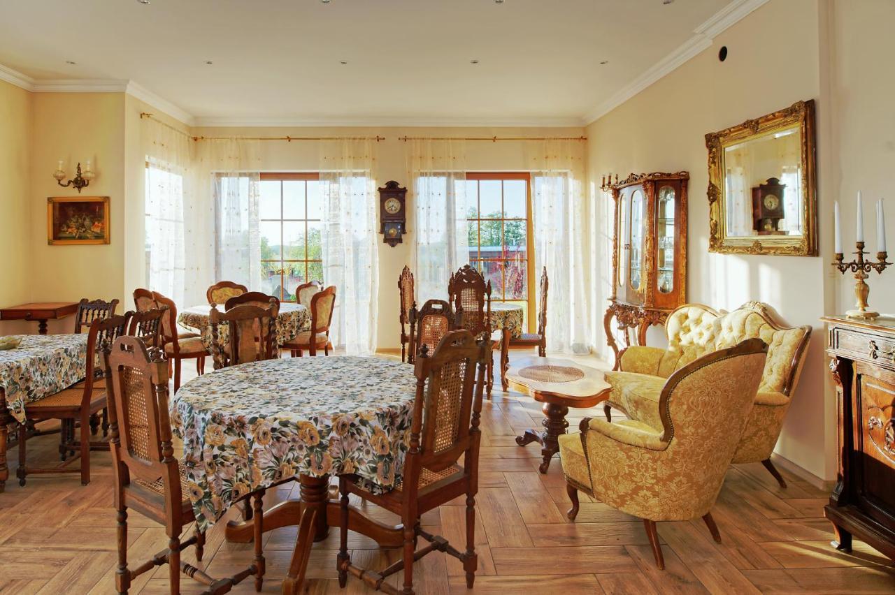 Czapla Stare Sady Bed & Breakfast มิโคไวกี ภายนอก รูปภาพ